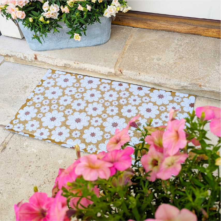 2026 Home Entrance Trends: From Door Colour to Décor