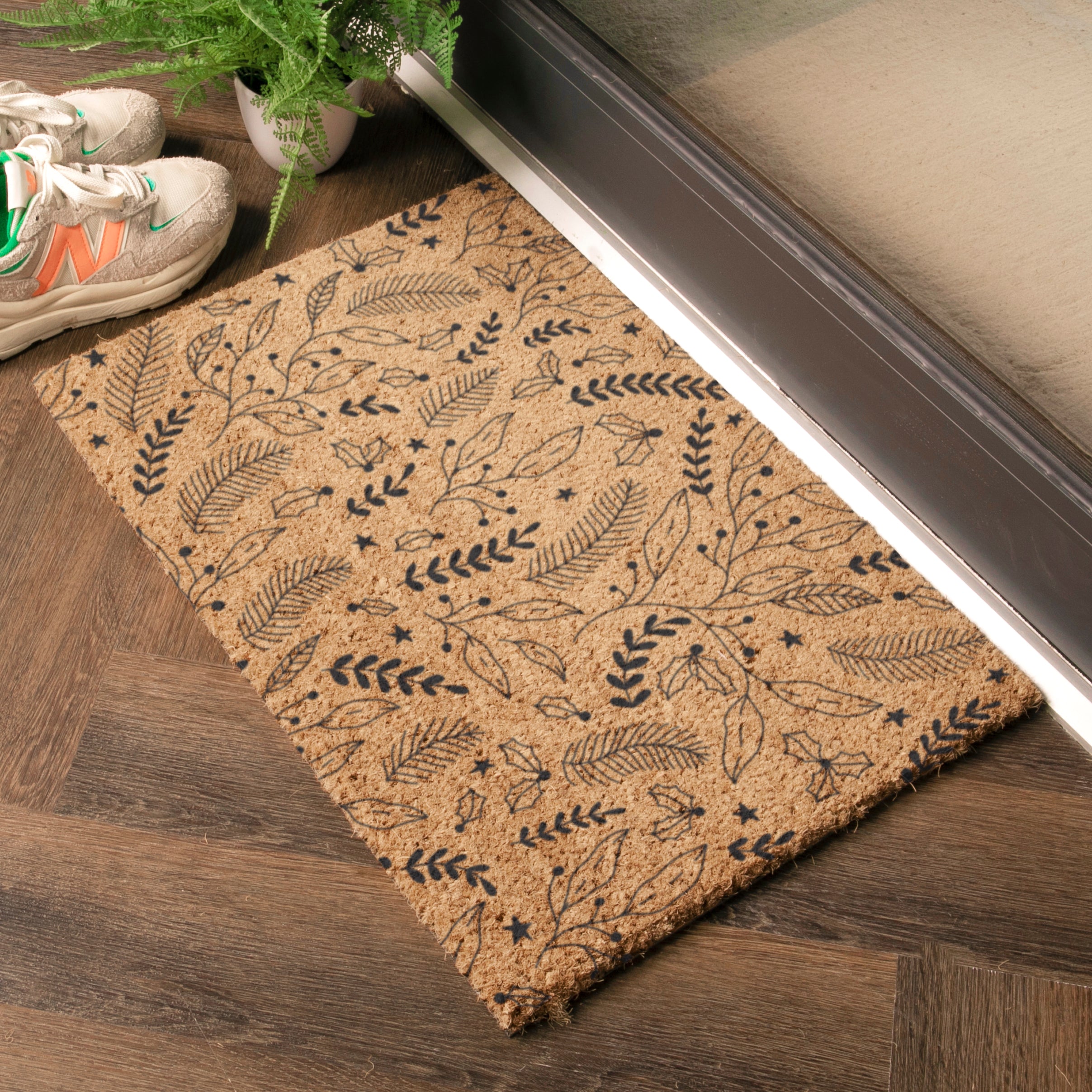 Black Winter Foliage Doormat
