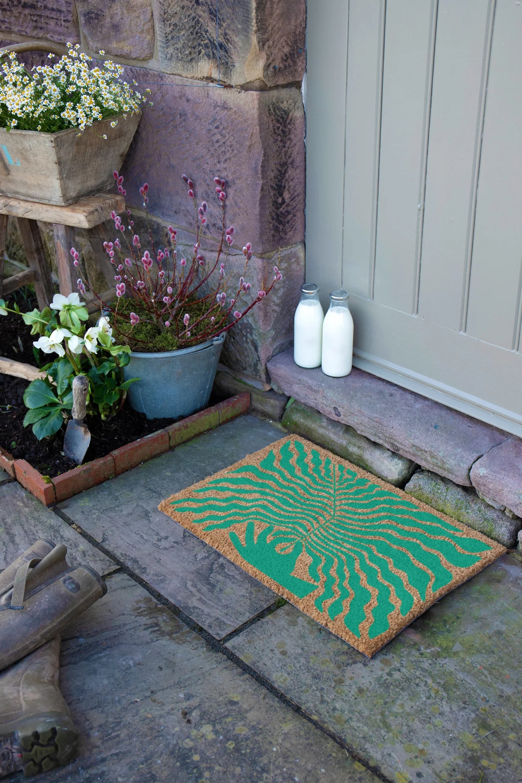 Elizabeth Olwen Hand Leaf Coir Doormat