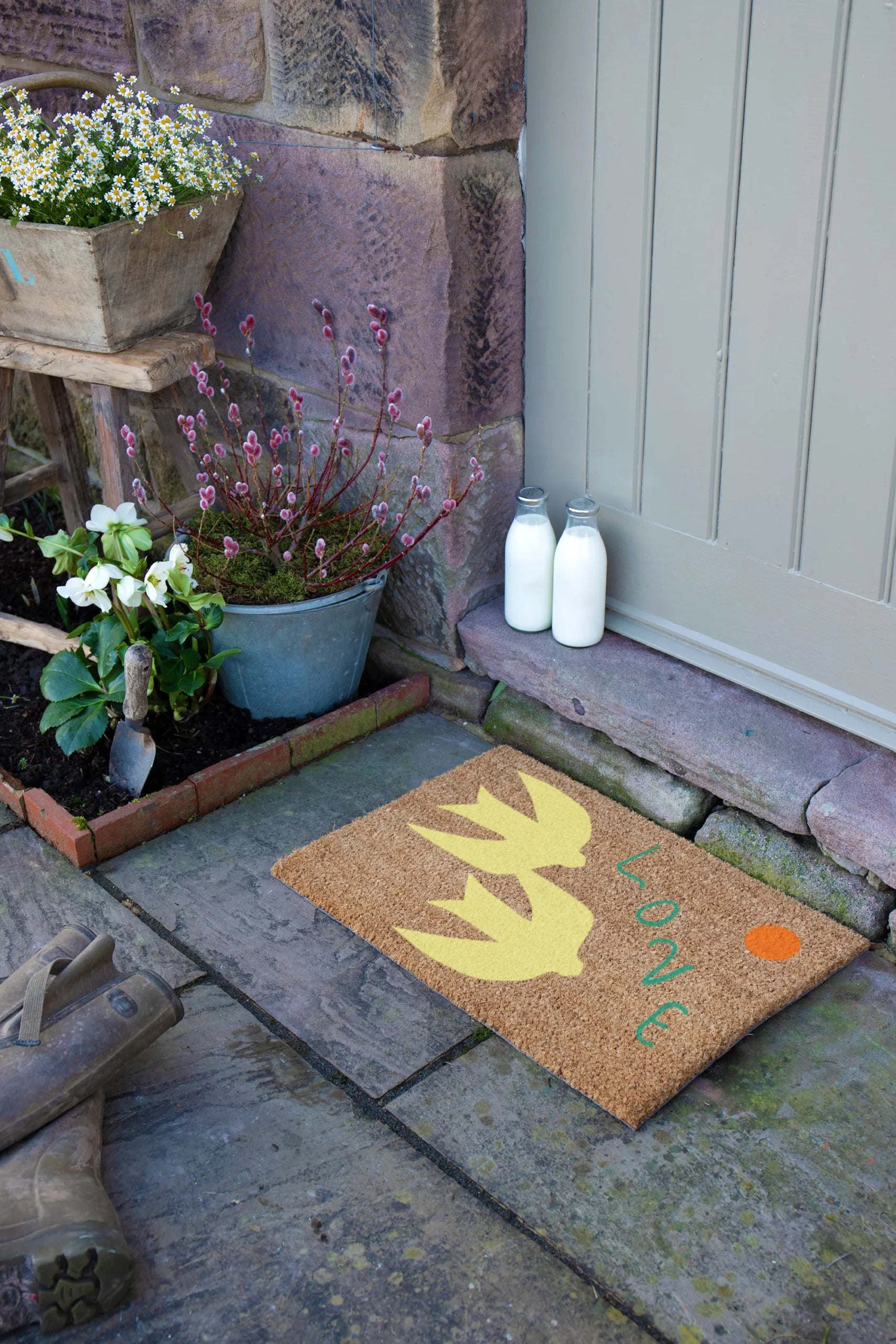 Elizabeth Olwen Swan Love Coir Doormat
