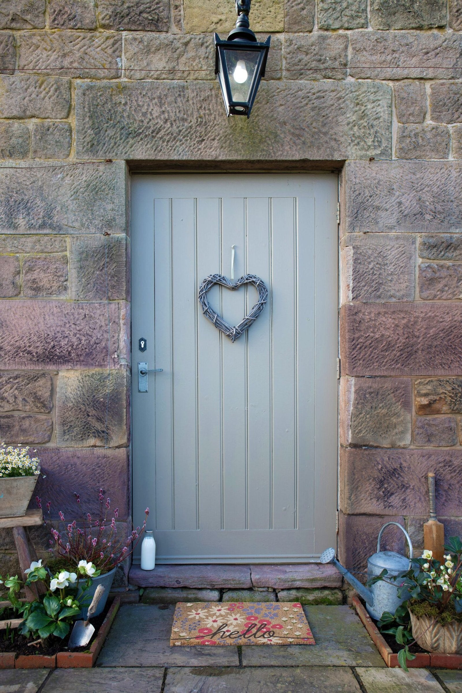 Hello Scribbly Floral Doormat