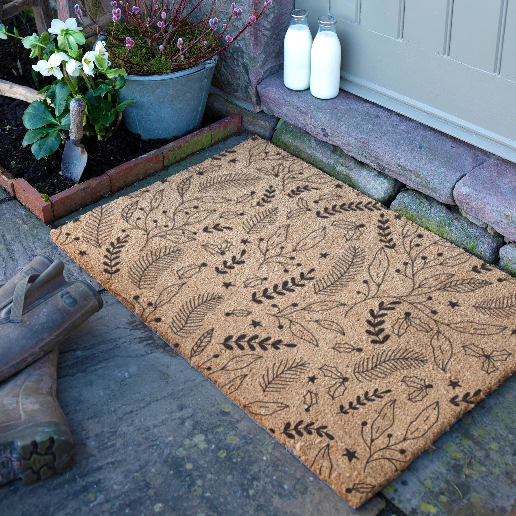 Black Winter Foliage Coir Doormat