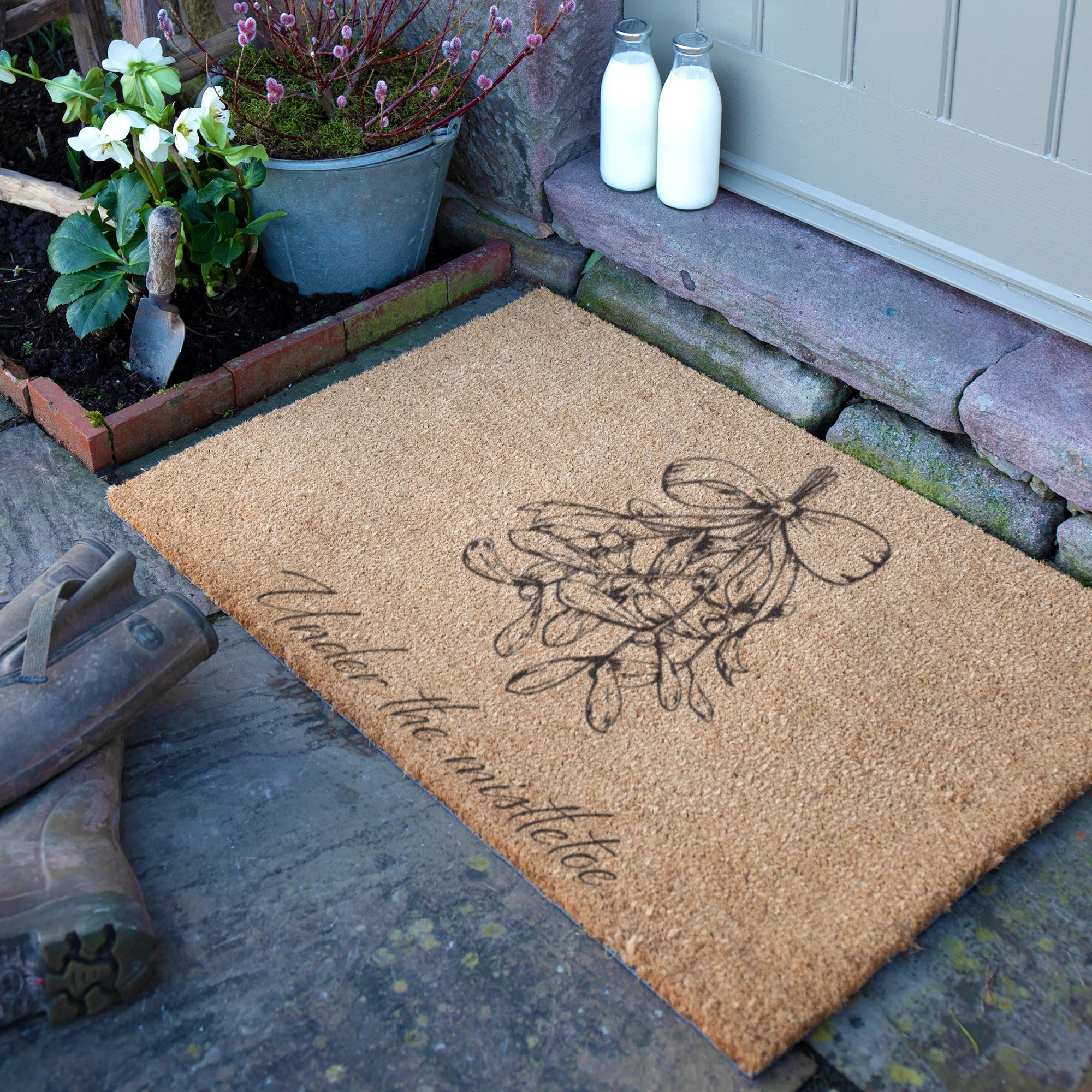 Mistletoe Lines Coir Doormat