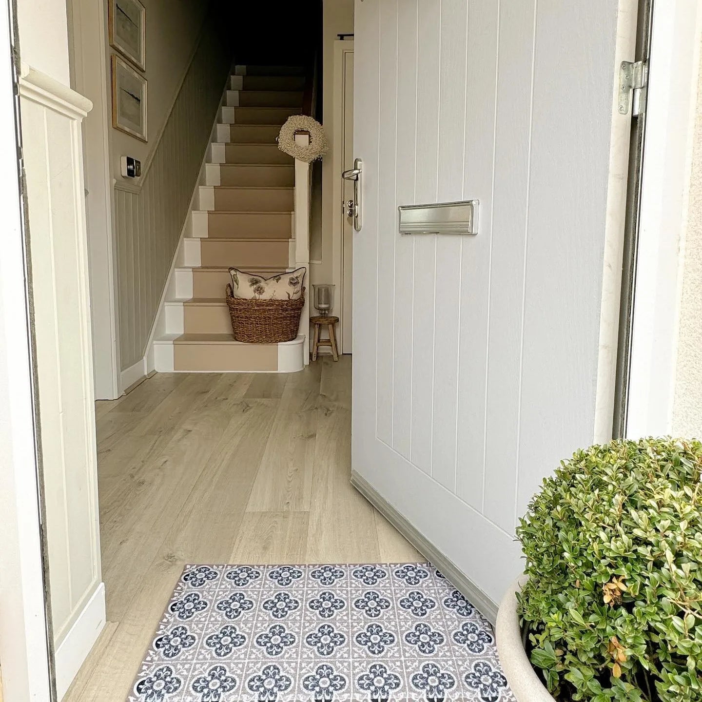 Beige Mosaic Doormat