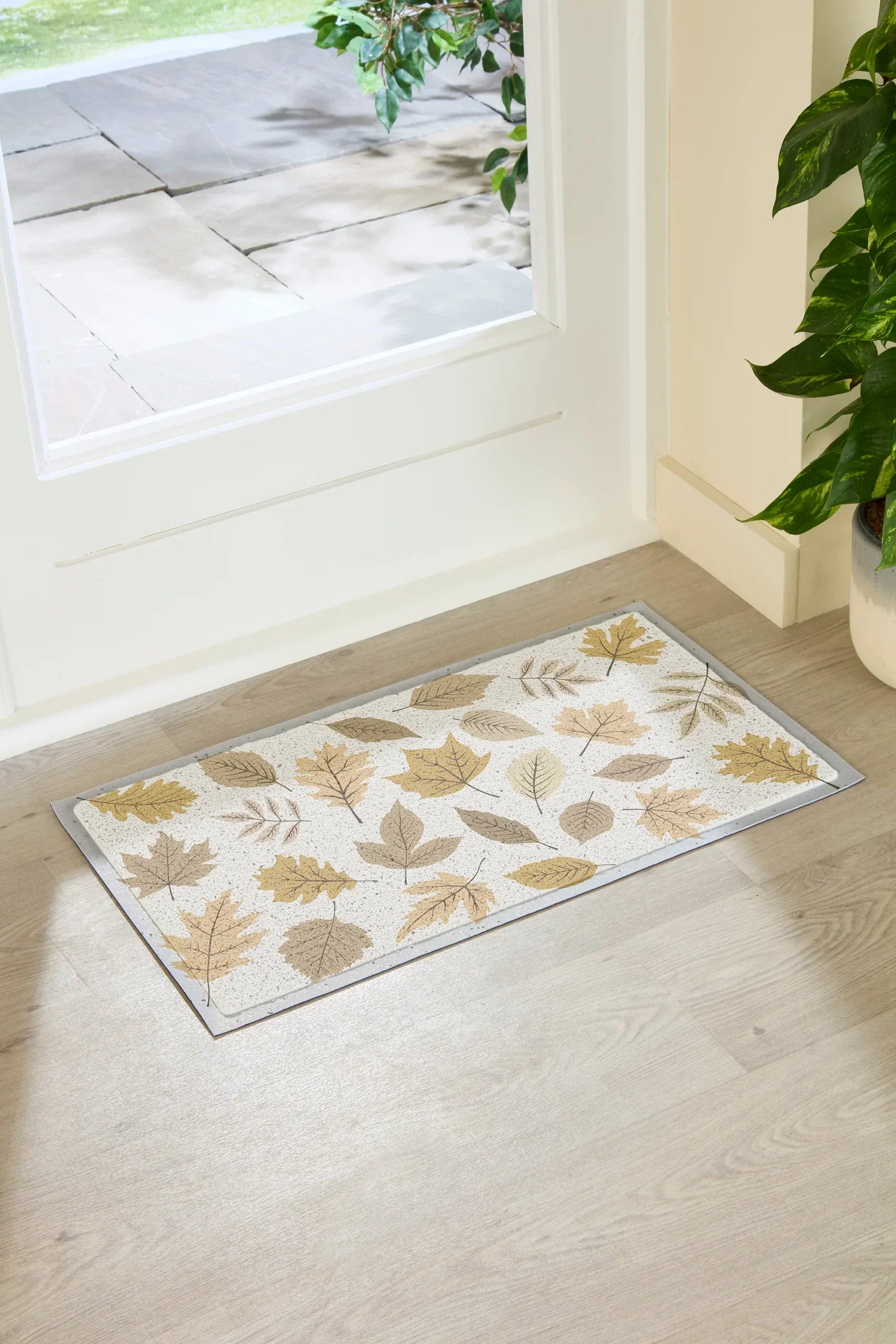Autumn Neutral Leaves Doormat