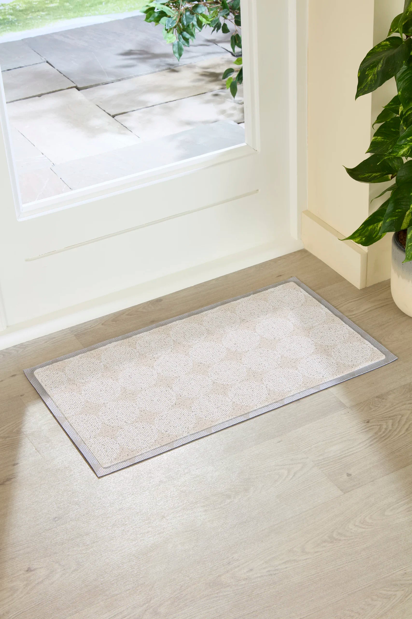 Beige Spheres Doormat (70 x 40cm)
