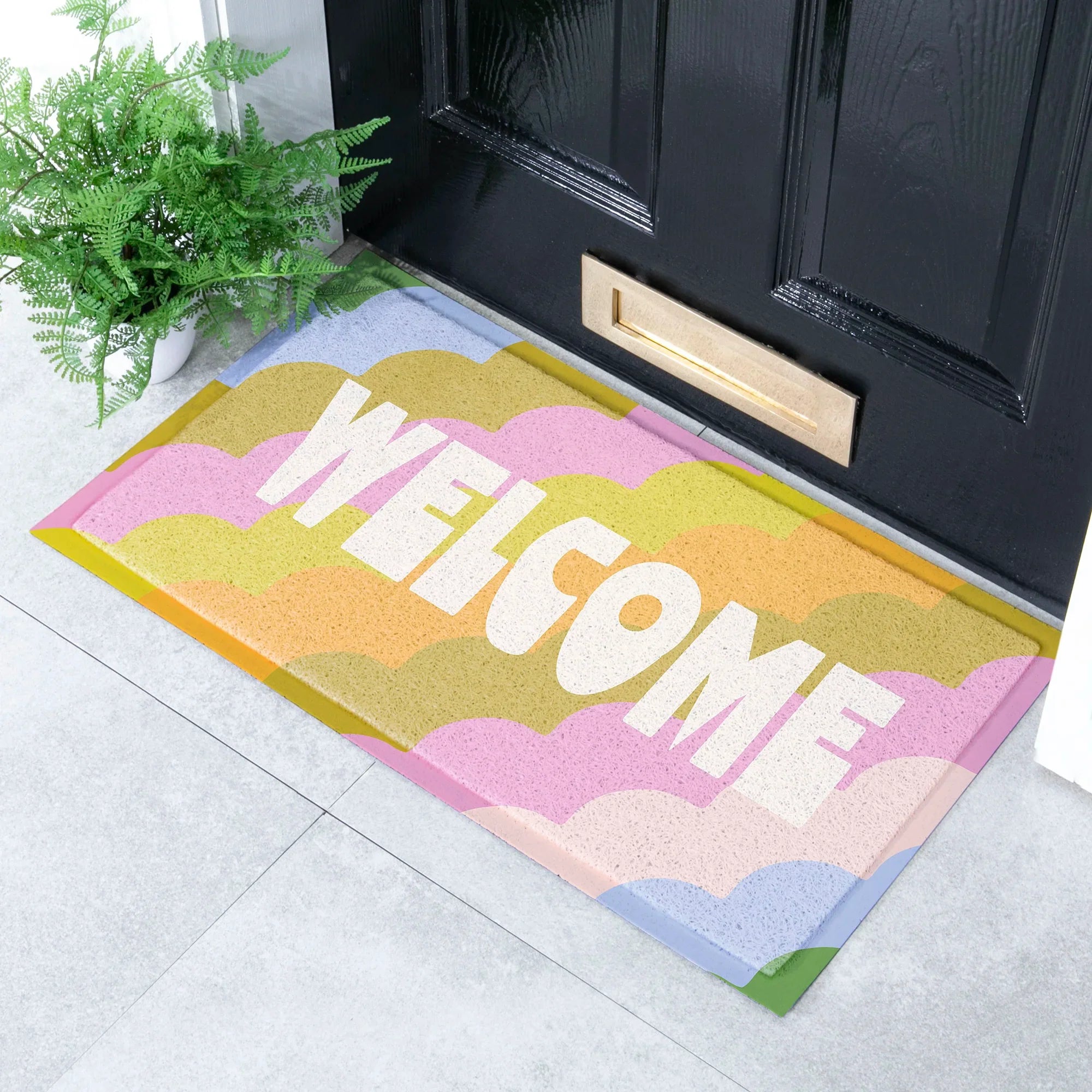 Elizabeth Olwen Retro Welcome Indoor/Outdoor Doormat