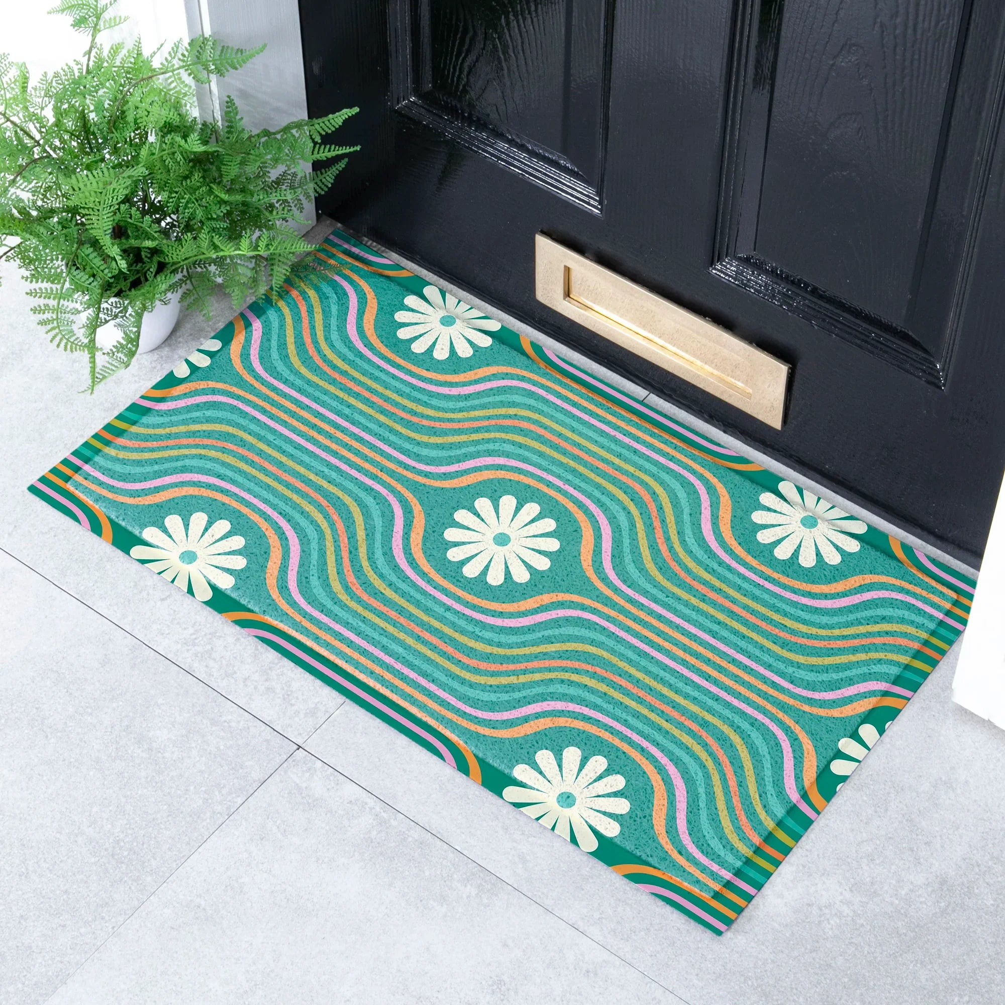 Elizabeth Olwen Flower Lines Green Indoor/Outdoor Doormat