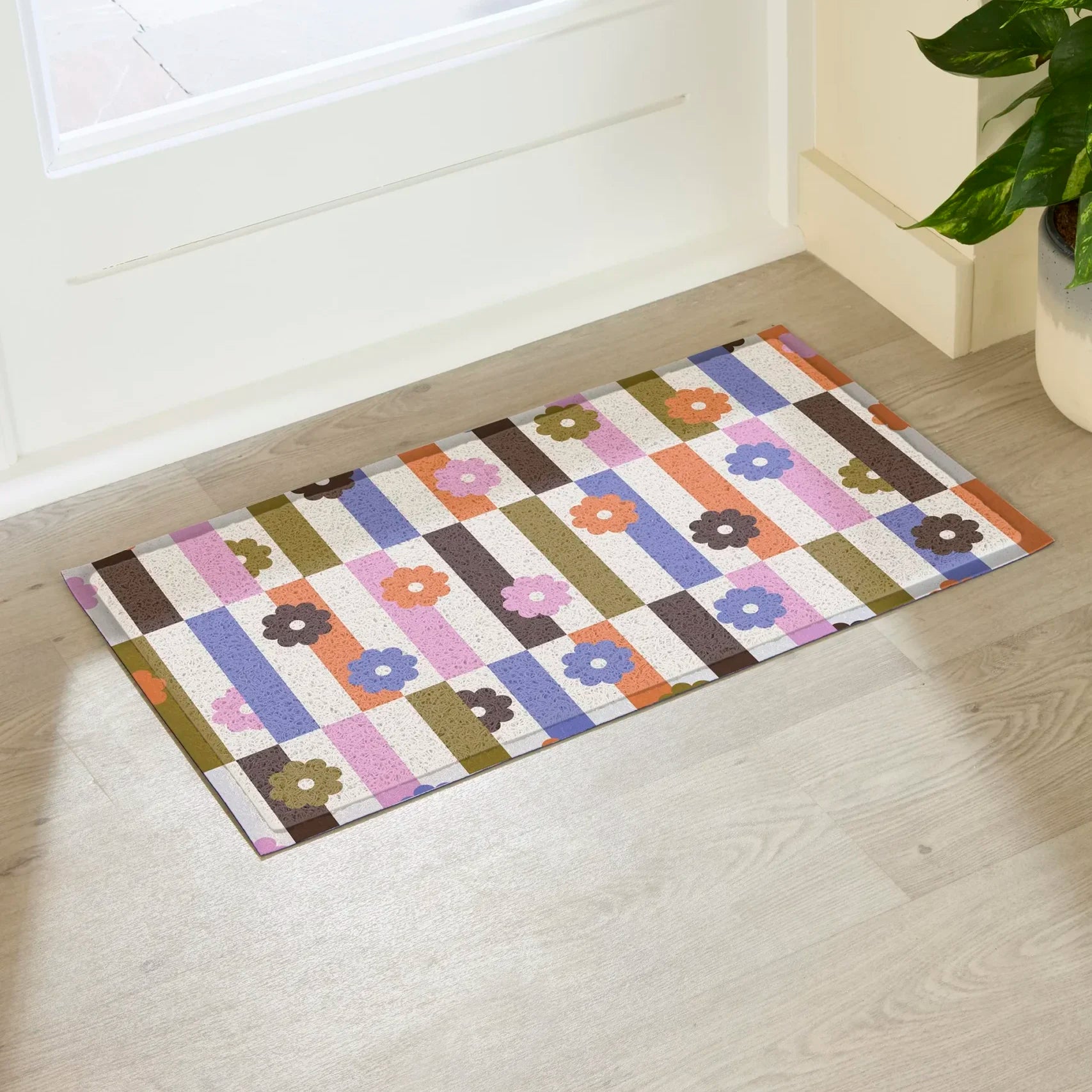 Elizabeth Olwen Petal Stripes Indoor/Outdoor Doormat (70x40cm)