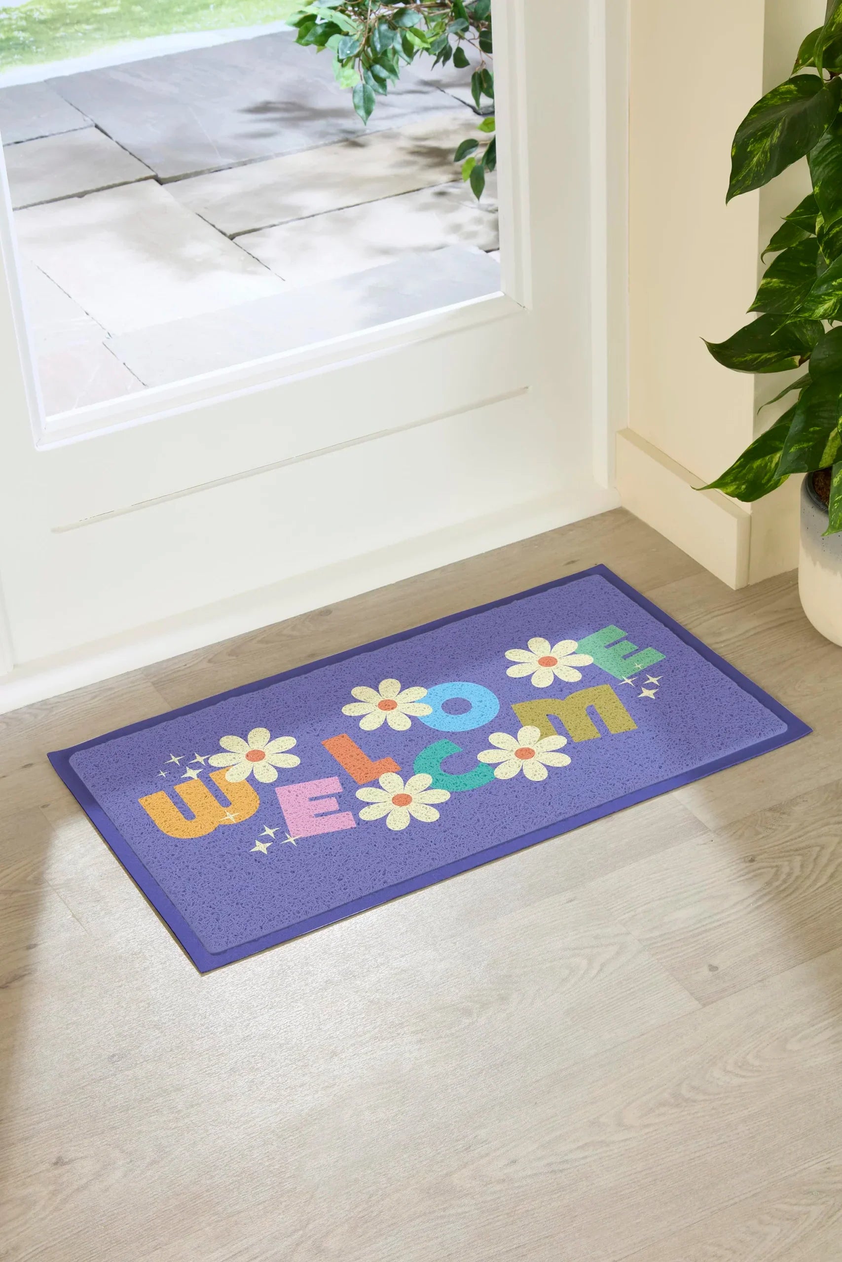 Elizabeth Olwen Welcome Indoor/Outdoor Doormat