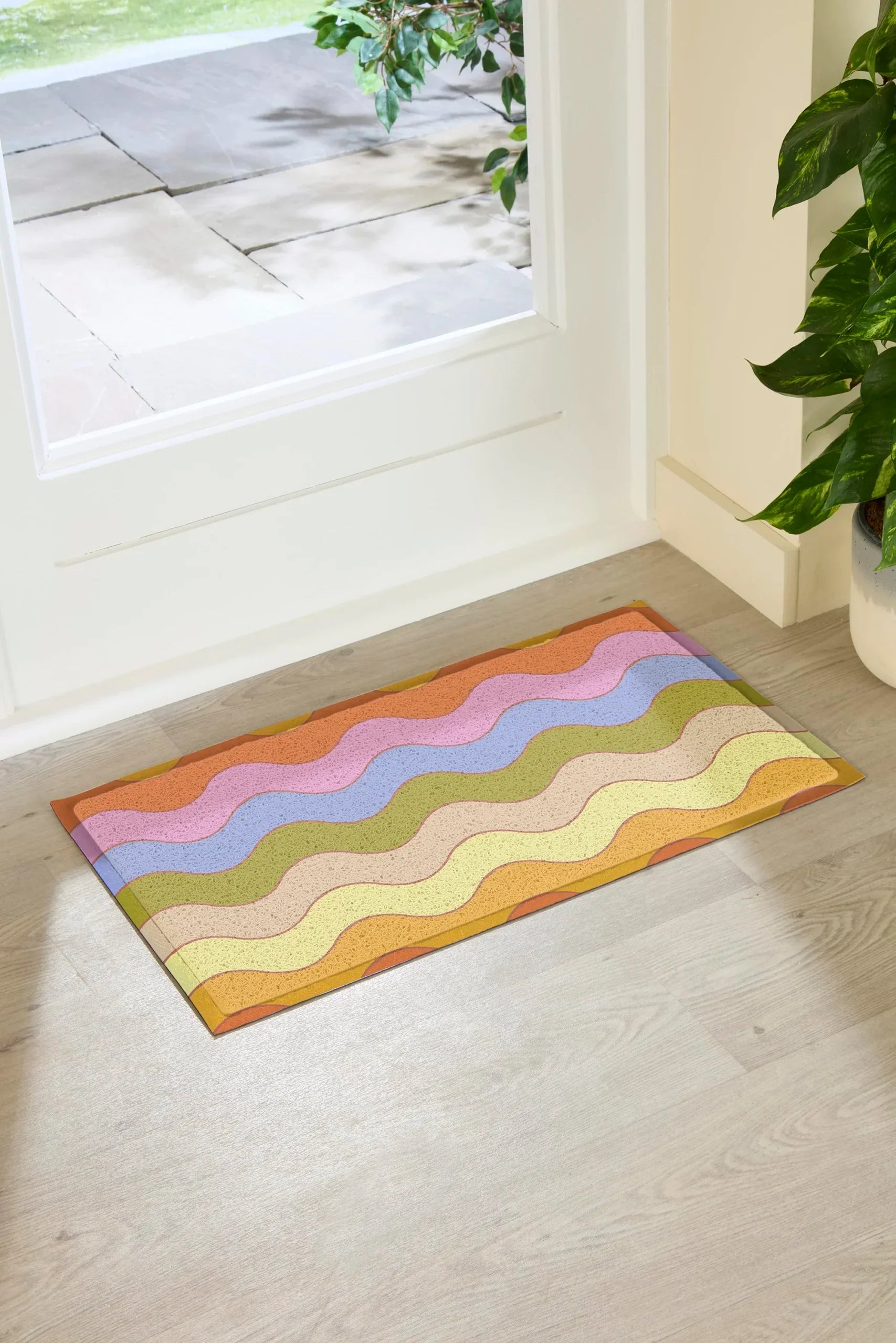 Elizabeth Olwen Wavey Lines Indoor/Outdoor Doormat