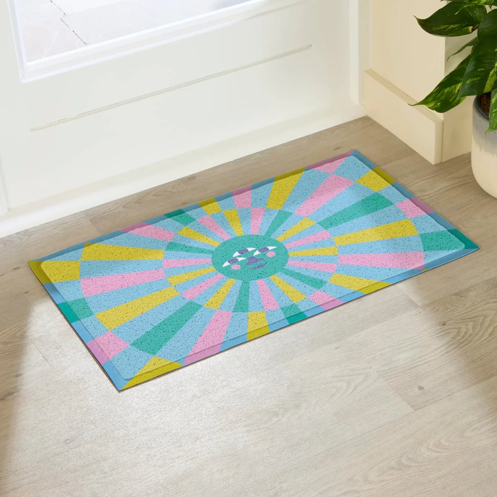 Elizabeth Olwen Blue Sun Face Indoor/Outdoor Doormat