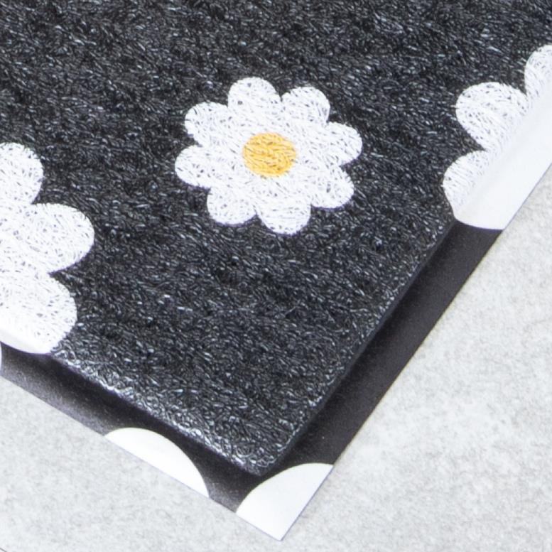 Black Fresh As A Daisy Doormat