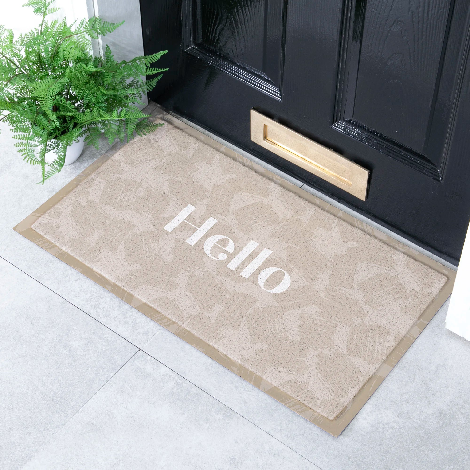Mocha Brush Hello Doormat (70 x 40cm)