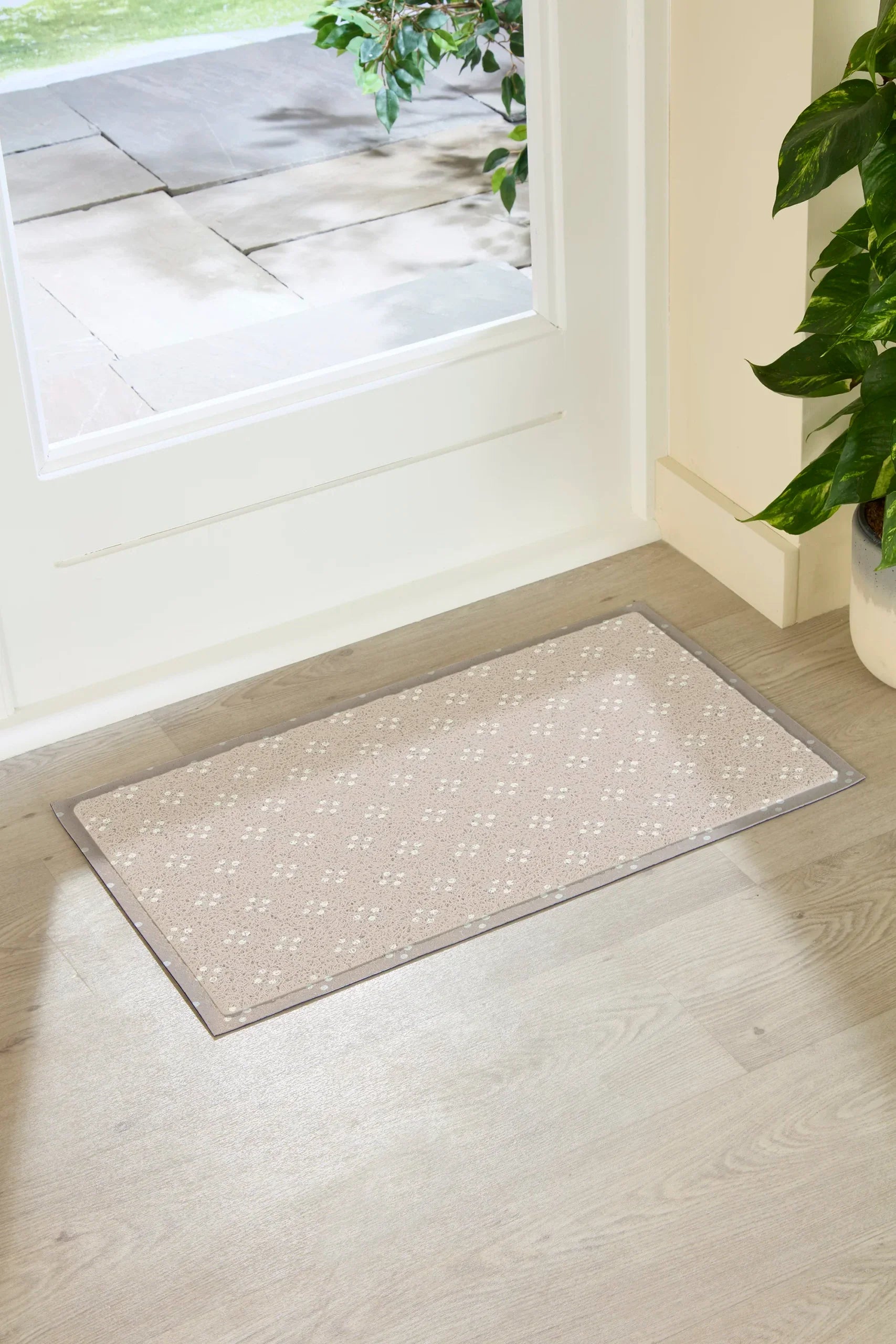 Mocha Dots Doormat