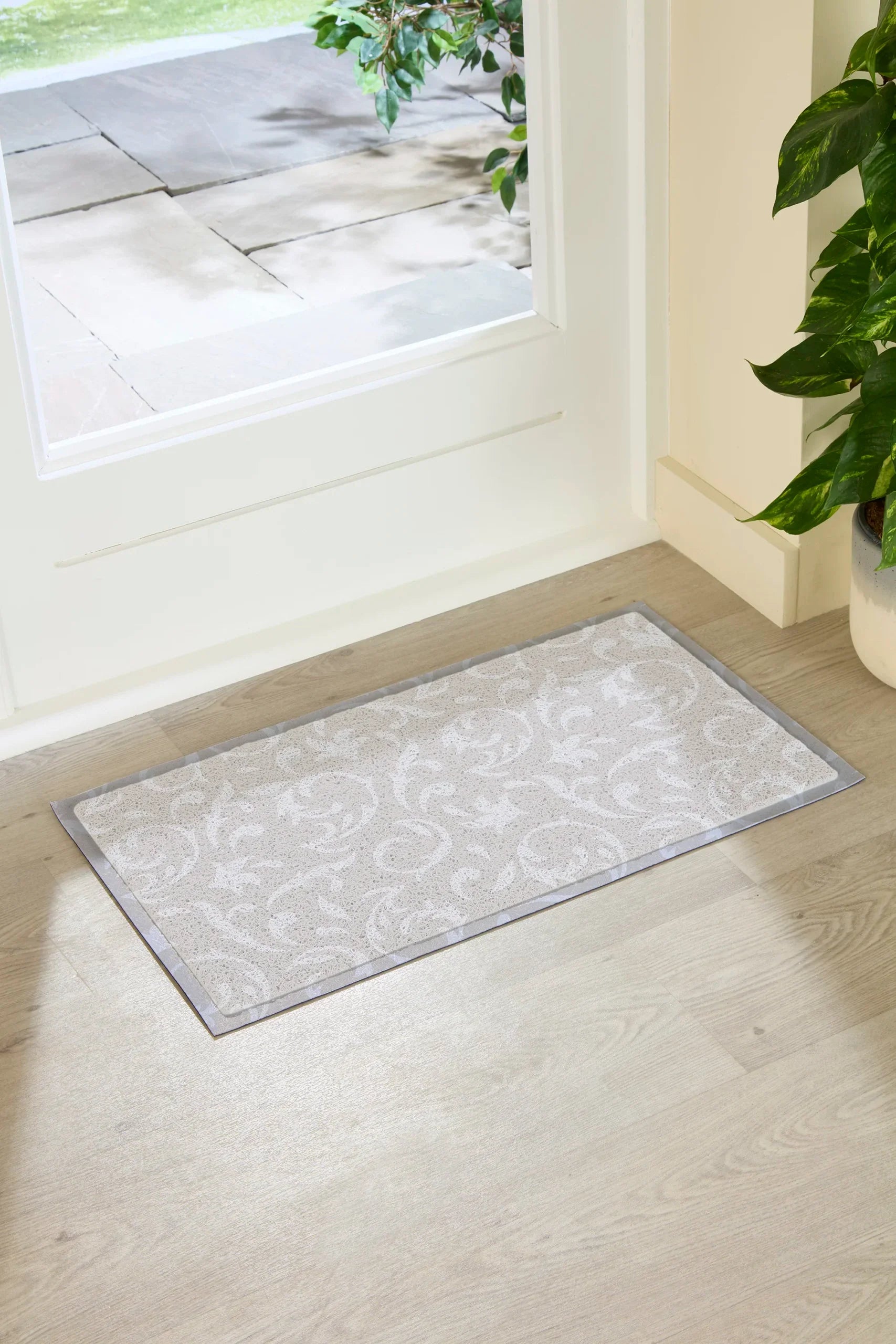 Taupe Paisley Doormat