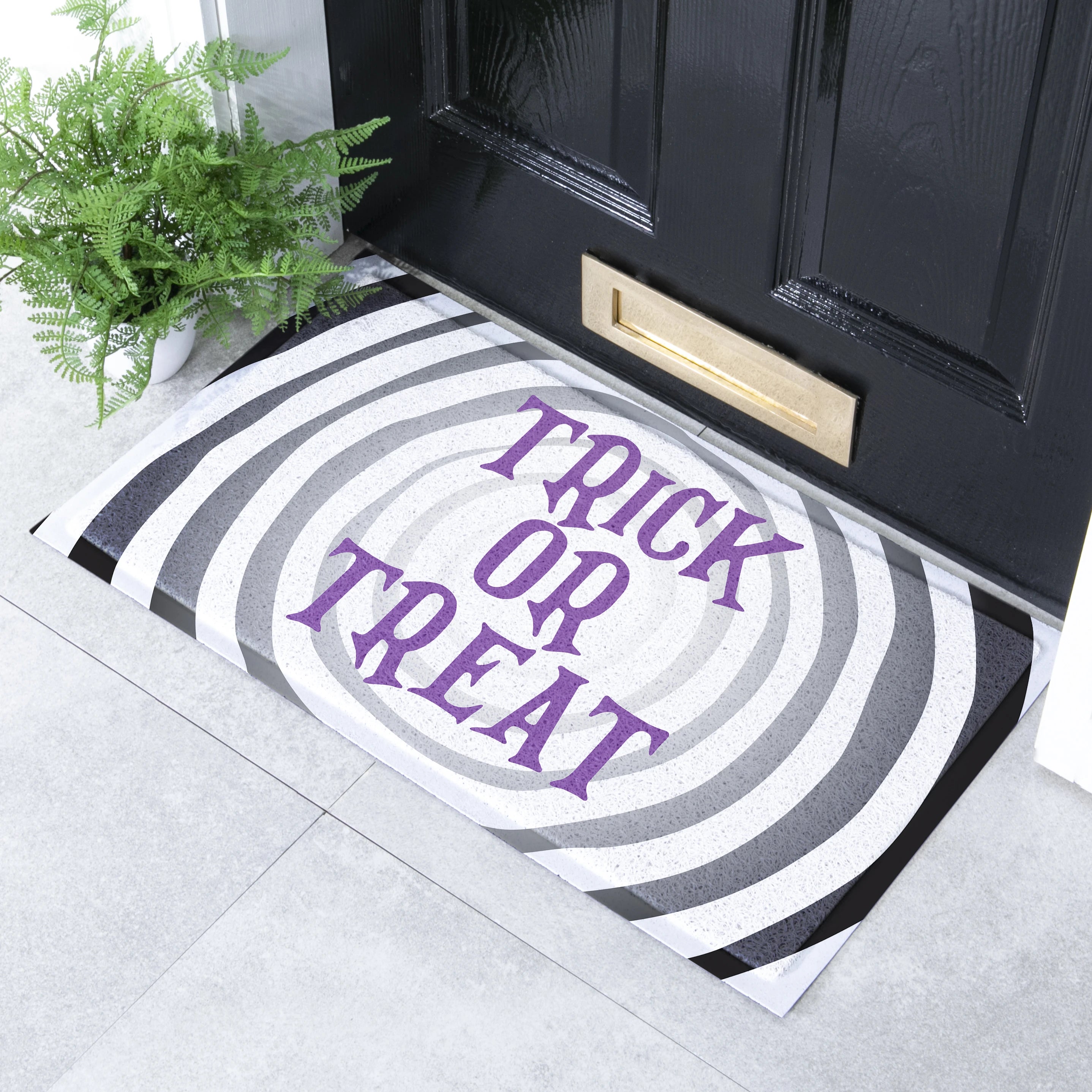 Trick or Treat Doormat (70 x 40cm)