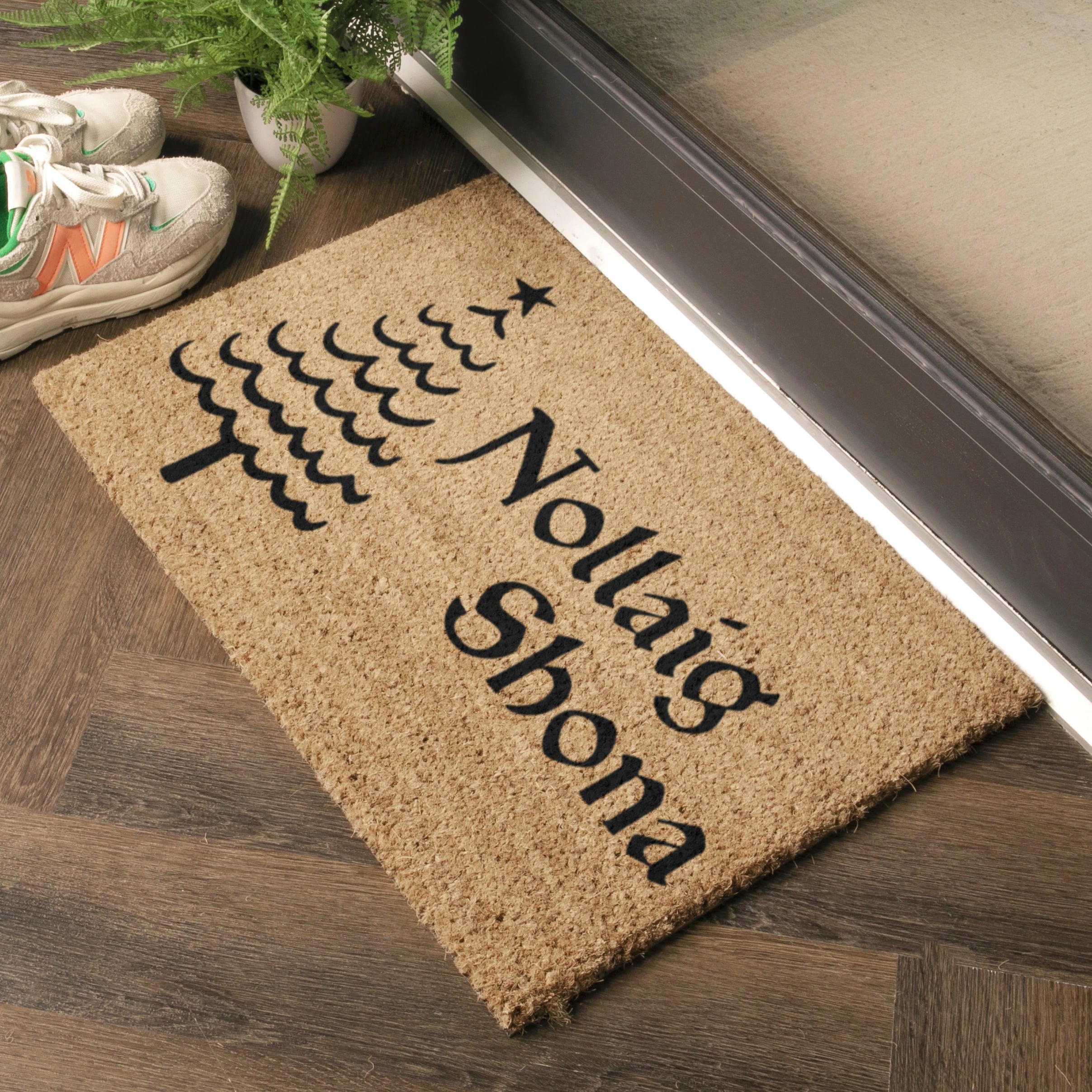 Nollaig Shona Coir Doormat