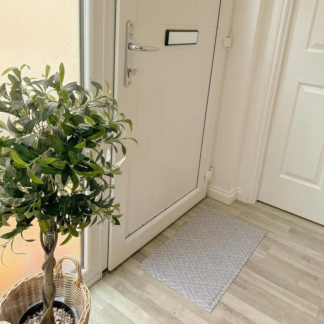 Gray Geometric Pattern Doormat