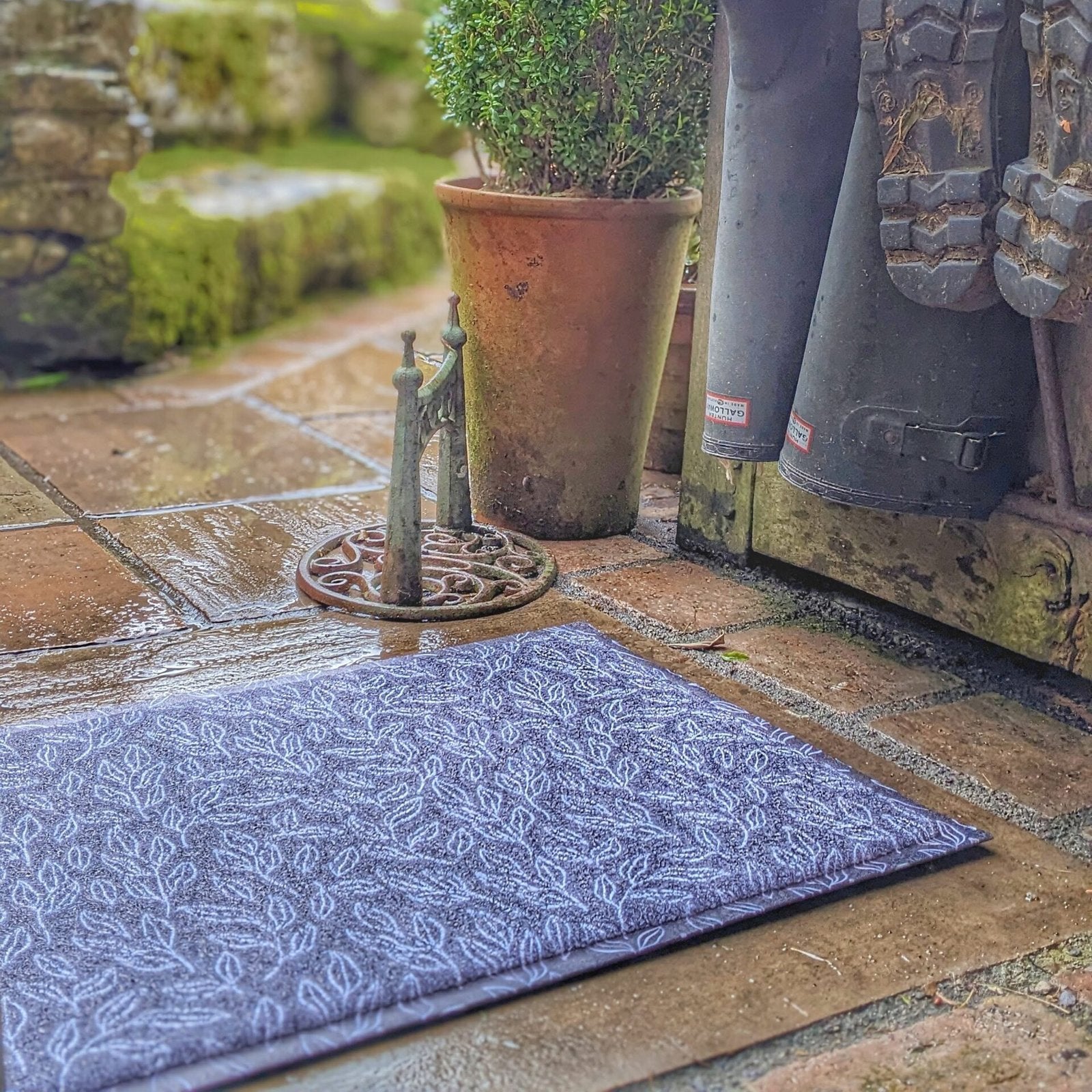Blue Leaf Pattern Doormat
