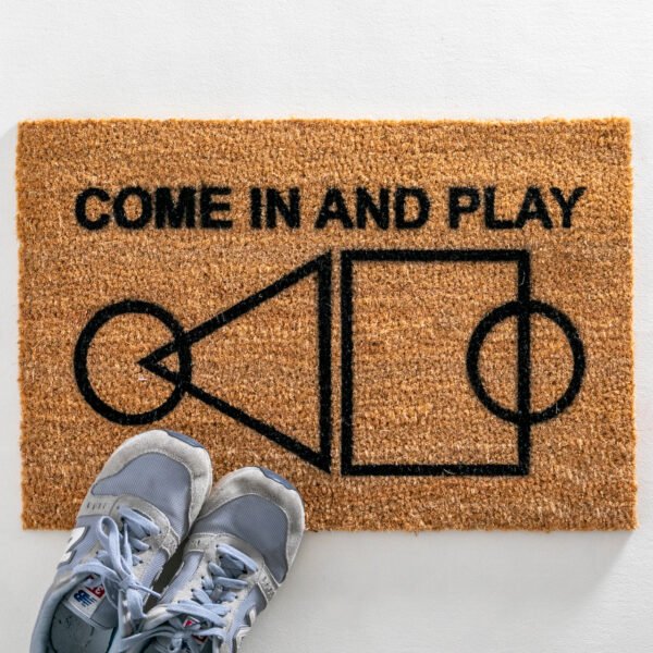 Come In and Play Doormat
