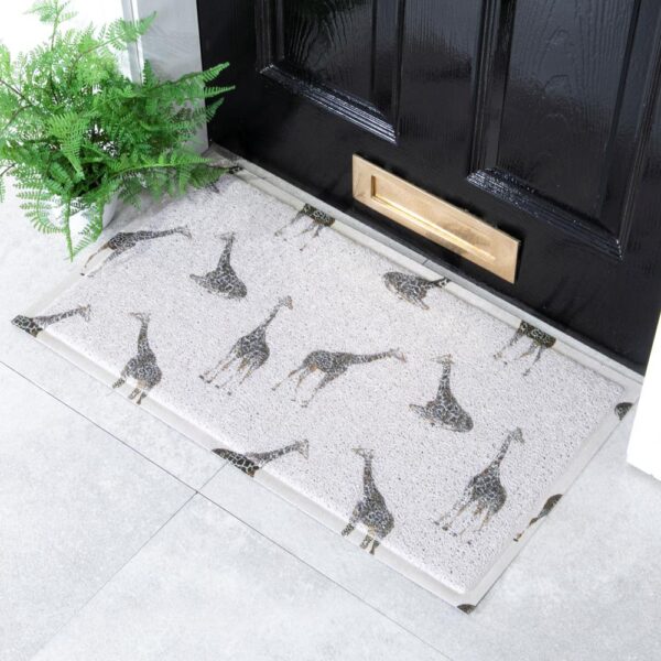 Stone Coloured Giraffe Doormat (70 x 40cm)