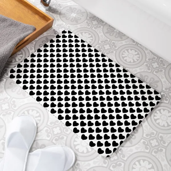 Black Heart Pattern Stone Non Slip Bath Mat