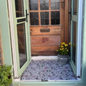 thriftwoodvintagehome hare